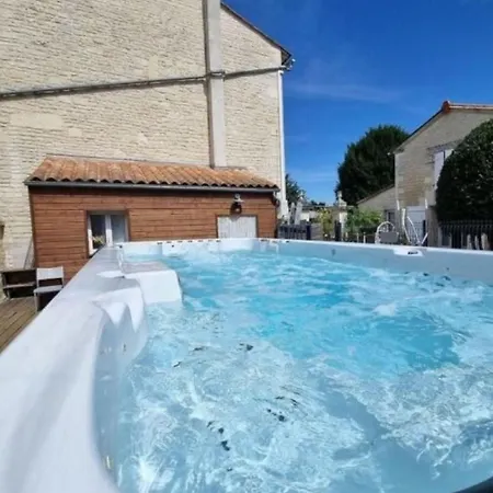 Les Vieux Platanes * Rouillac (Charente)